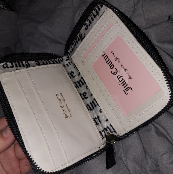 Juicy couture backpack gothic print backpack and wallet bundle - Picture 7 of 7